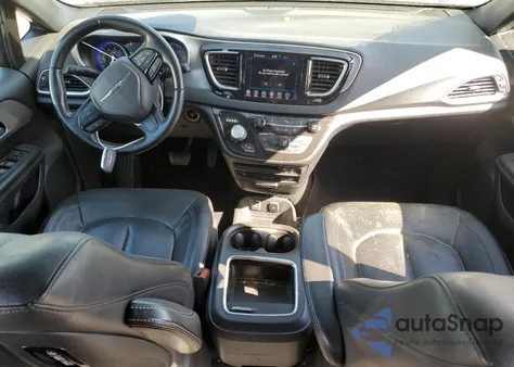 2018 Chrysler Pacifica Touring L Plus z USA, uszkodzony, nr VIN 2C4RC1EG1JR310711